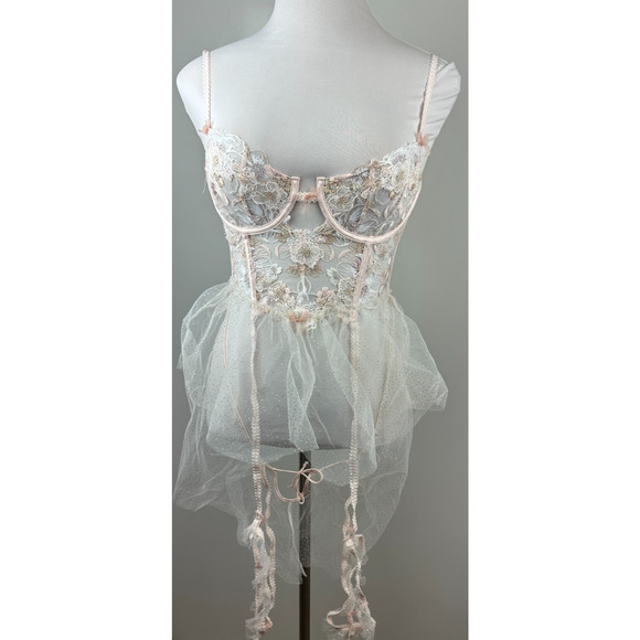 NWT For Love & Lemons Mae Teddy W/ Garters Babydoll Lingerie Pink Shimmer Med M - Picture 2 of 16